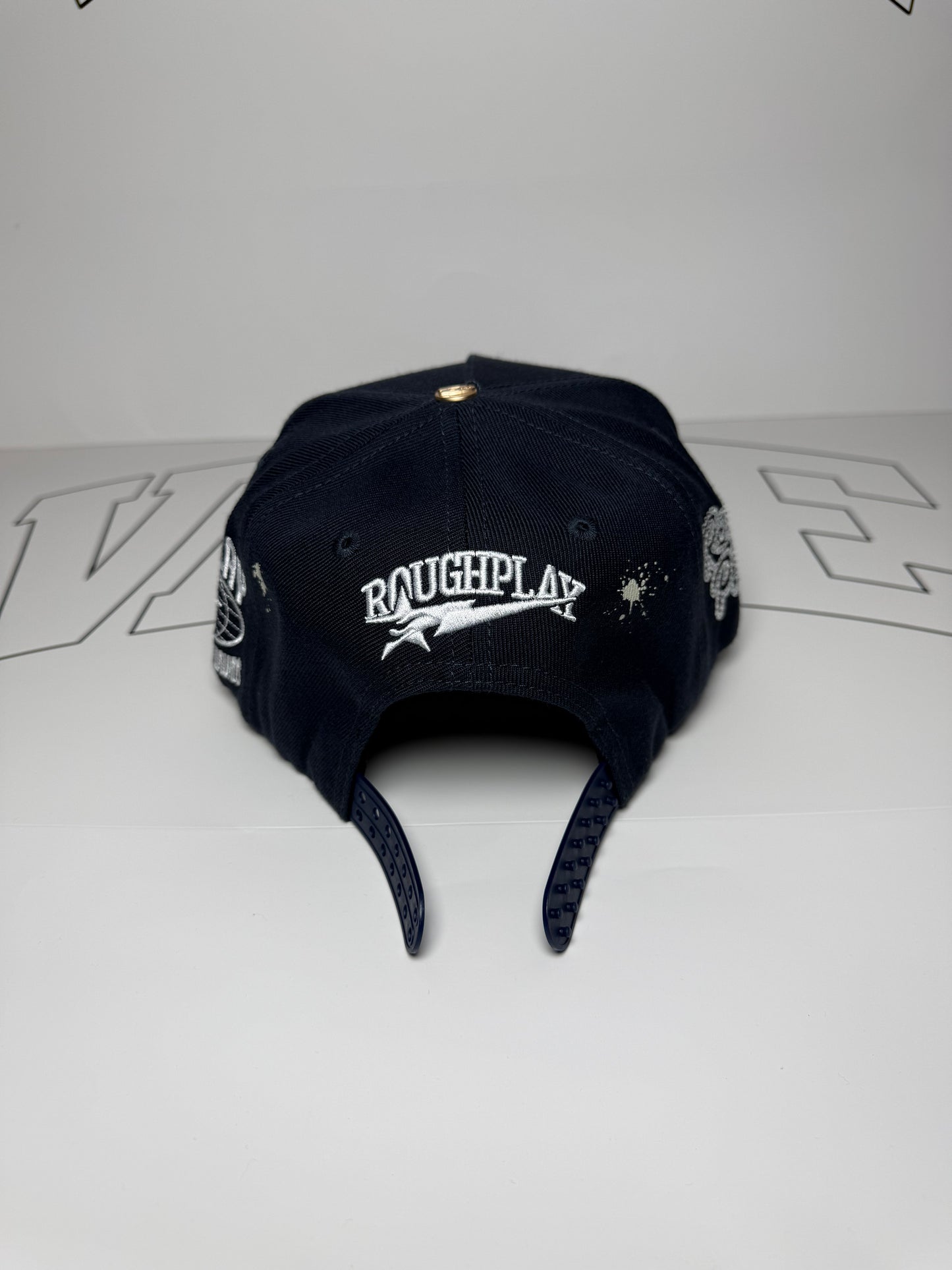 Roughplay caps - two colors