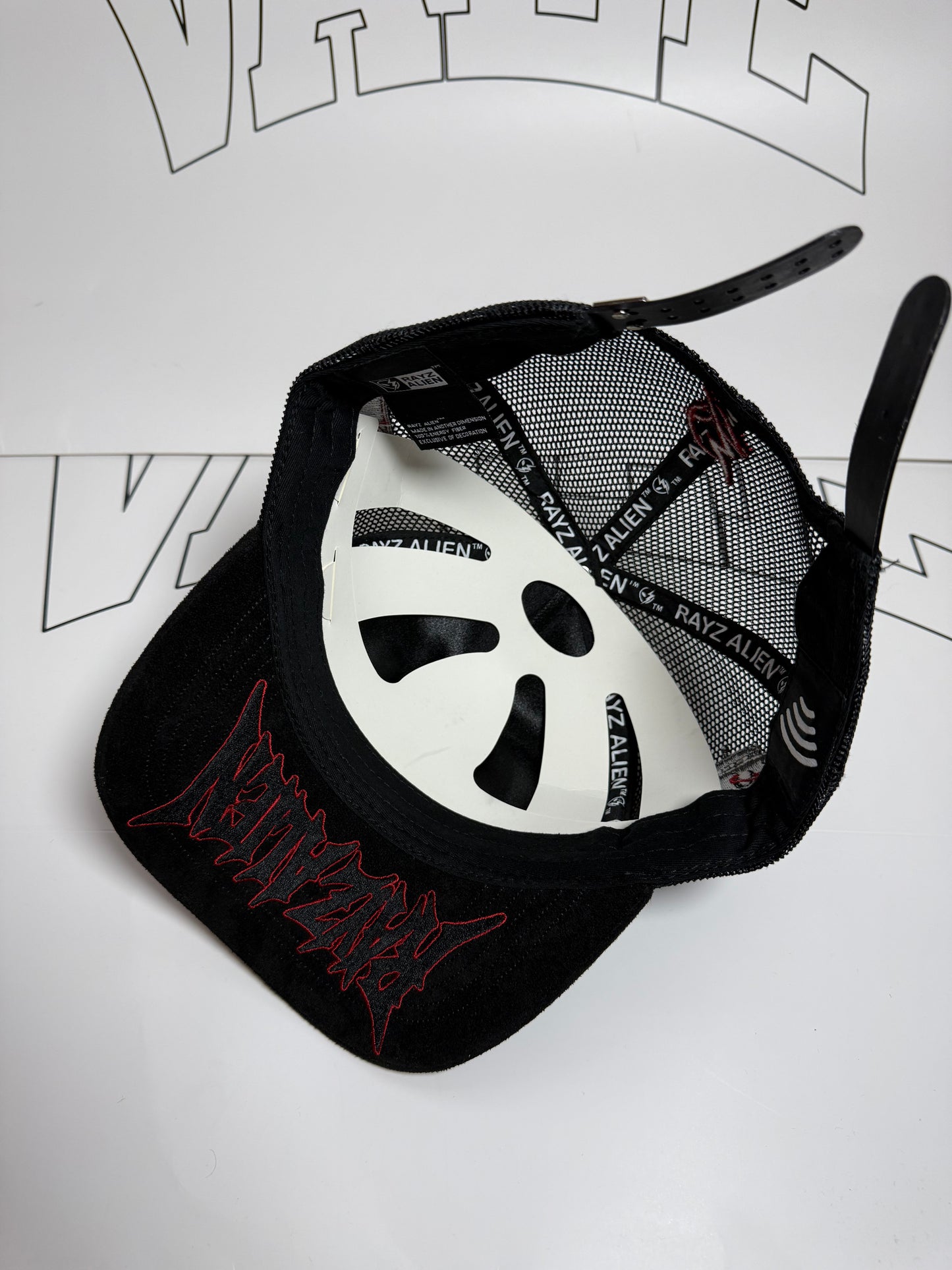 Rayz Alien caps - black and red