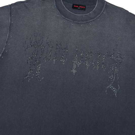 Rare peace - WASHED OVERSIZED TEE W/ RHINESTONE D
ETAIL