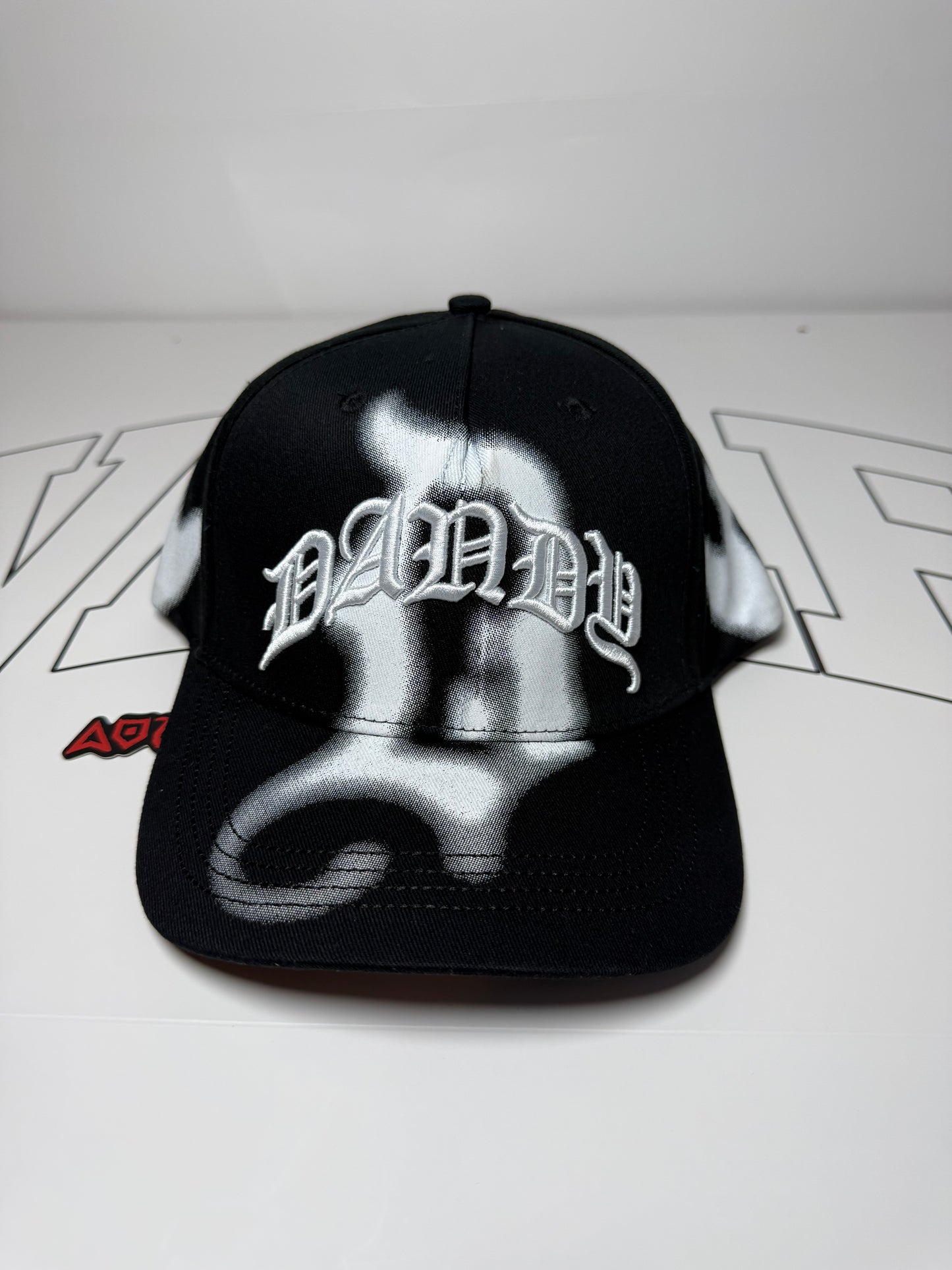 Caps daddy - black & white