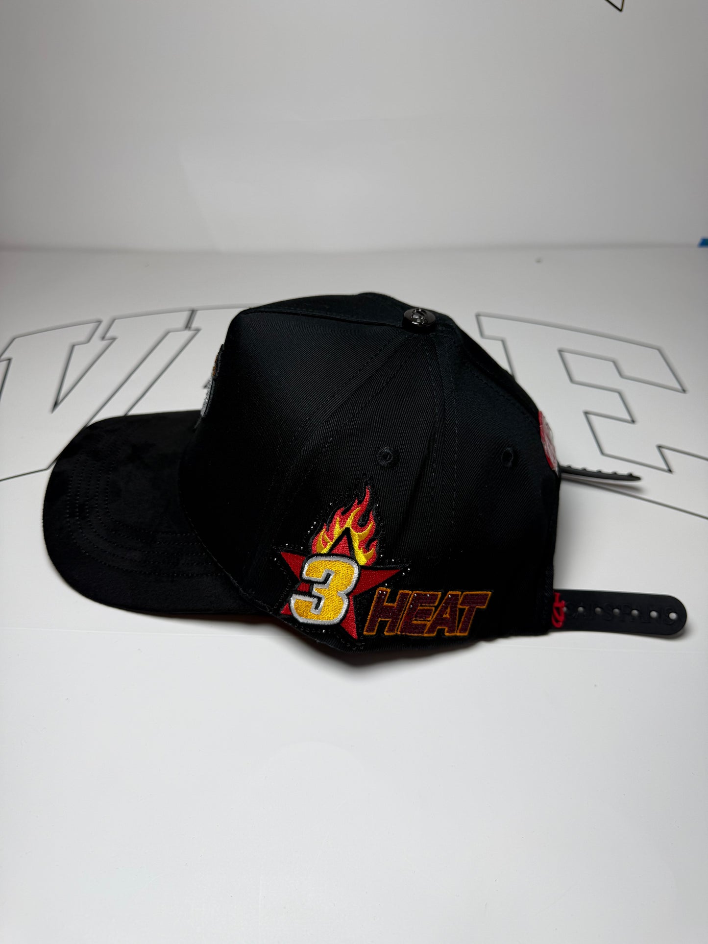 Black caps - Miami heat