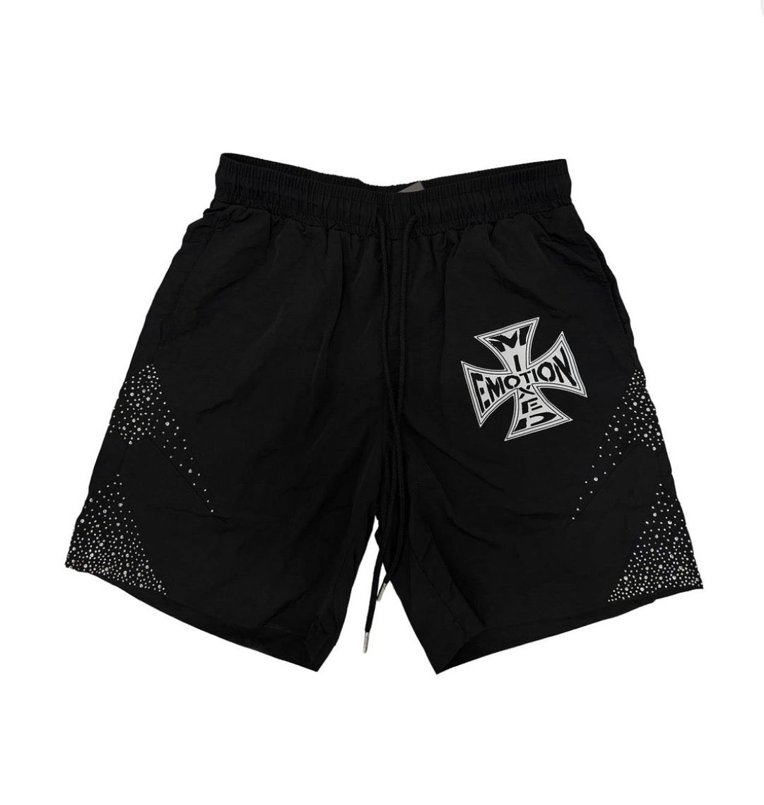 Short mixed emotion-black impermeable