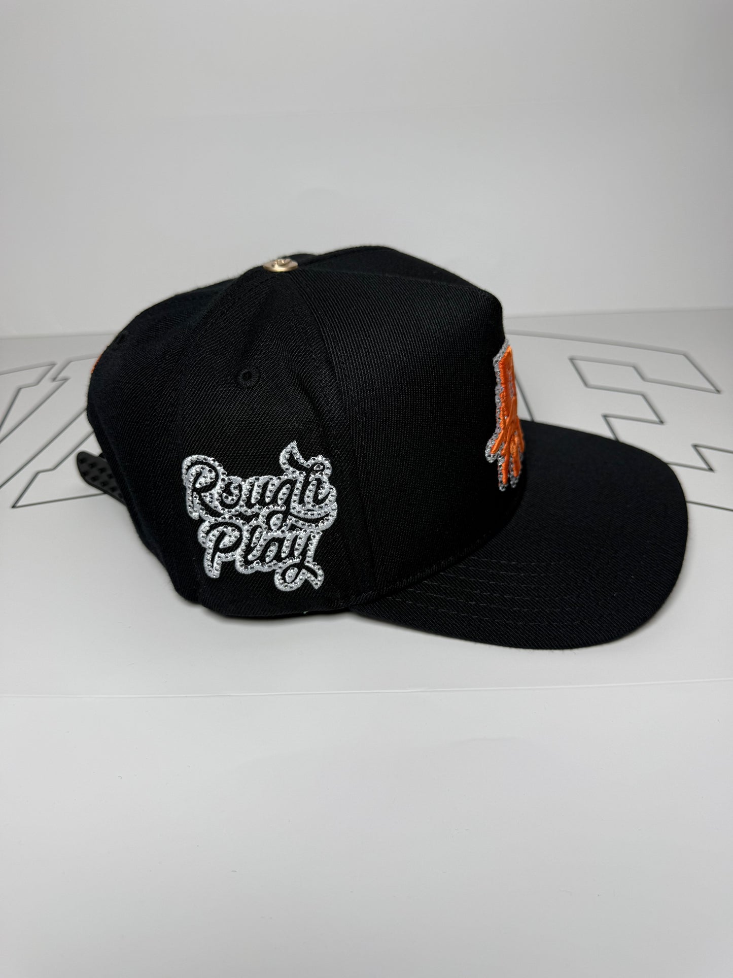 Roughplay caps - black/orange