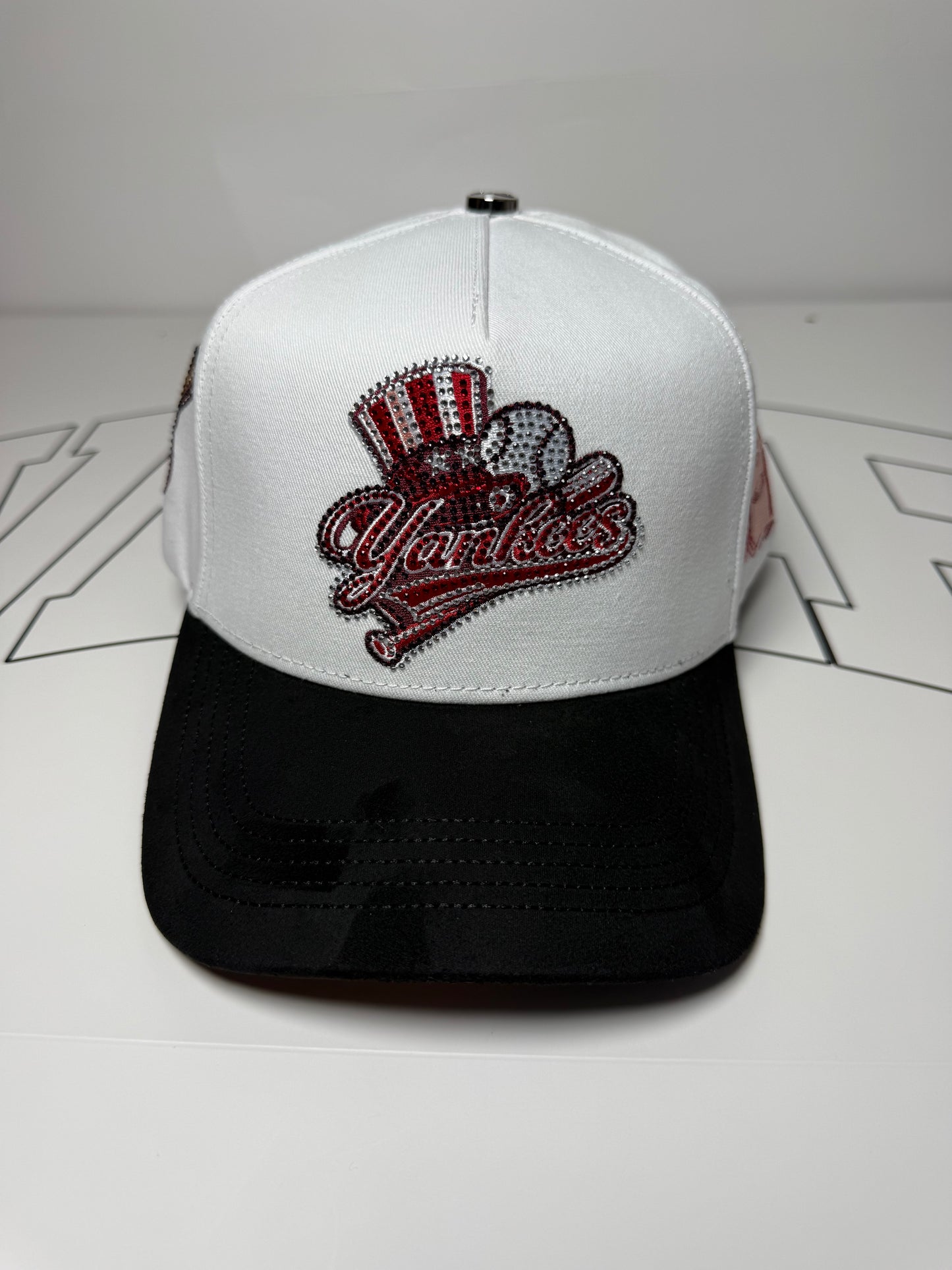 New York Yankees - white caps